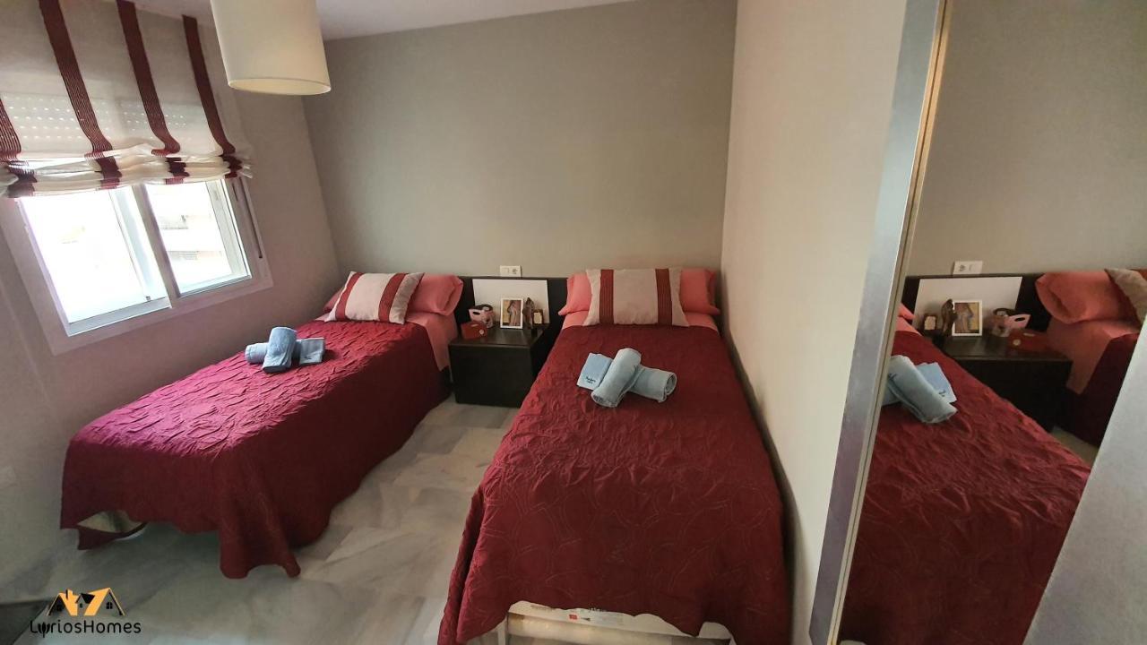 Lyrioshomes Beach Roquetas De Mar , Piscina Y Parque Infantil ภายนอก รูปภาพ