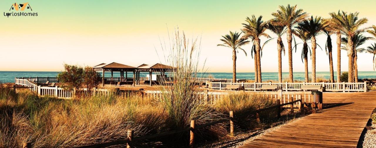 Lyrioshomes Beach Roquetas De Mar , Piscina Y Parque Infantil ภายนอก รูปภาพ