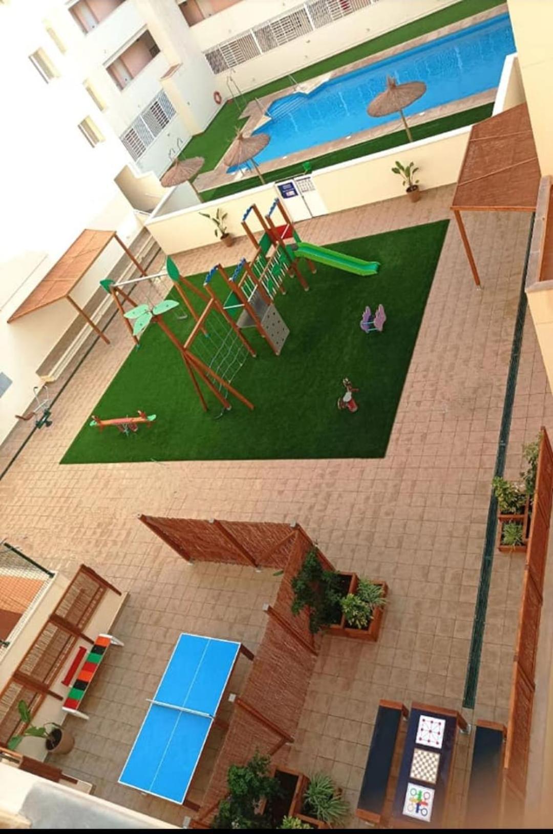 Lyrioshomes Beach Roquetas De Mar , Piscina Y Parque Infantil ห้อง รูปภาพ